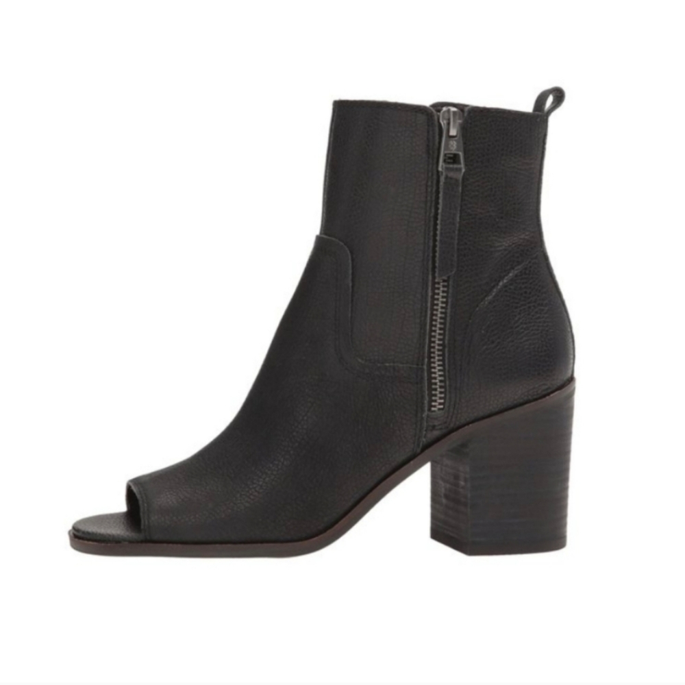 Lucky Brand Kamren Peep toe Ankle Boots